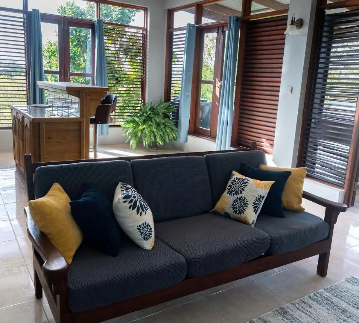 Hidden Treasure Apartment Gros Islet